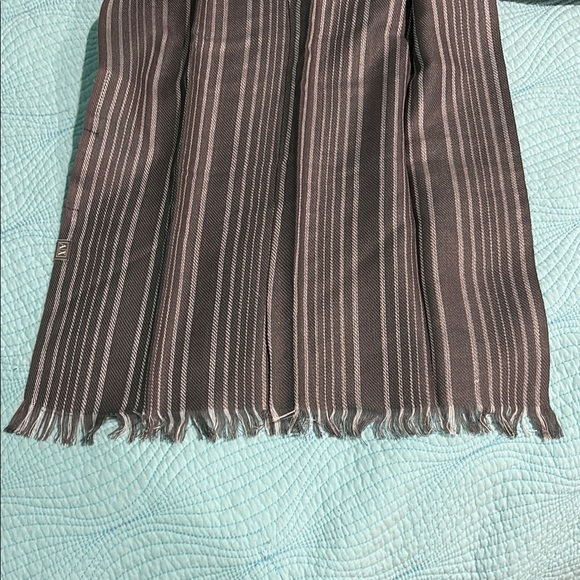 Armani Exchange Gray / Grey Striped Scarf with Fringes - Picture 2 of 7